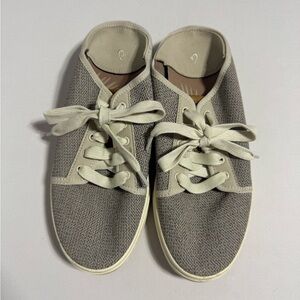 OluKai women’s Pehuea Li sneakers in grey